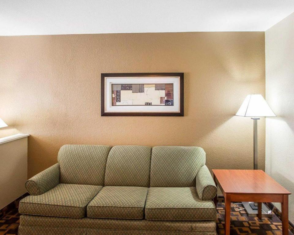 Quality Inn & Suites Mount Juliet Kültér fotó