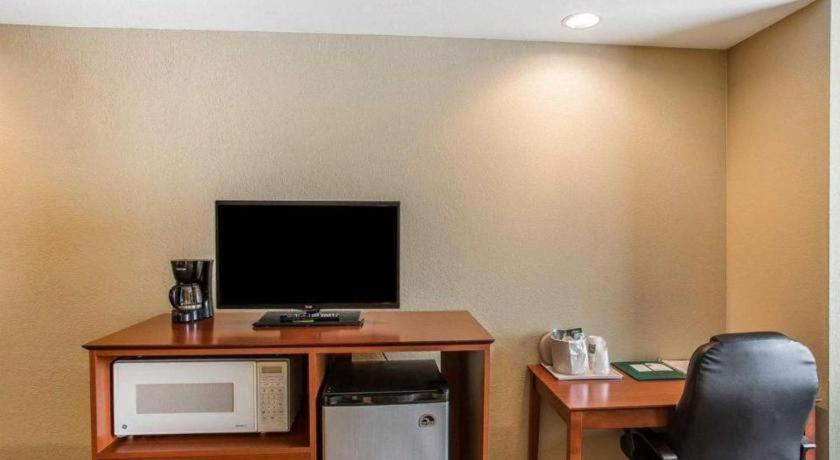 Quality Inn & Suites Mount Juliet Kültér fotó